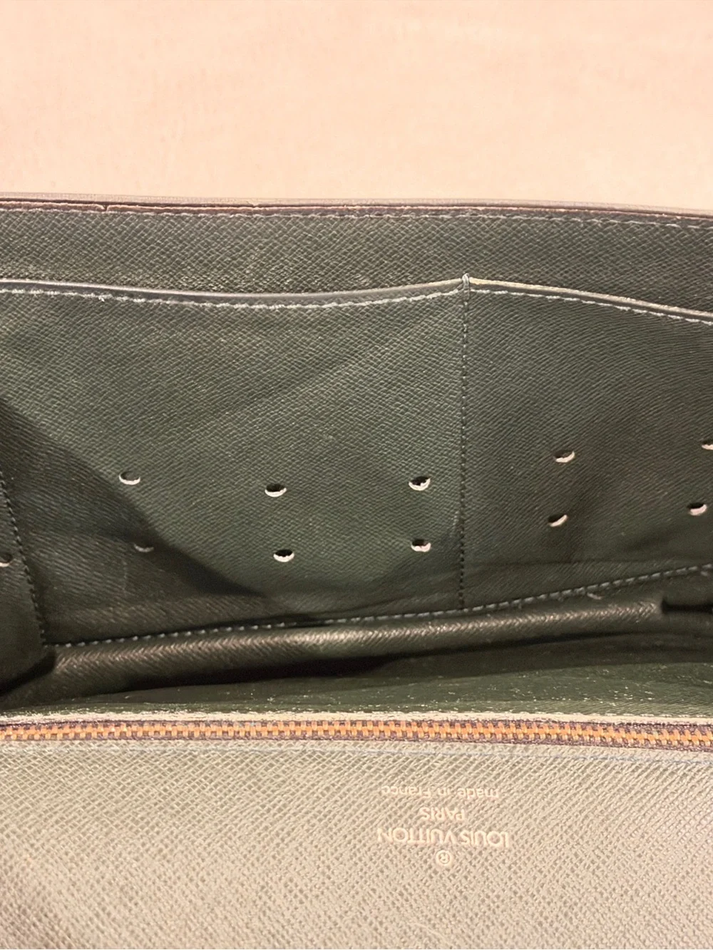 Louis Vuitton Pochette Kourad Clado M30194 Taiga Leather Clutch Vintage LV